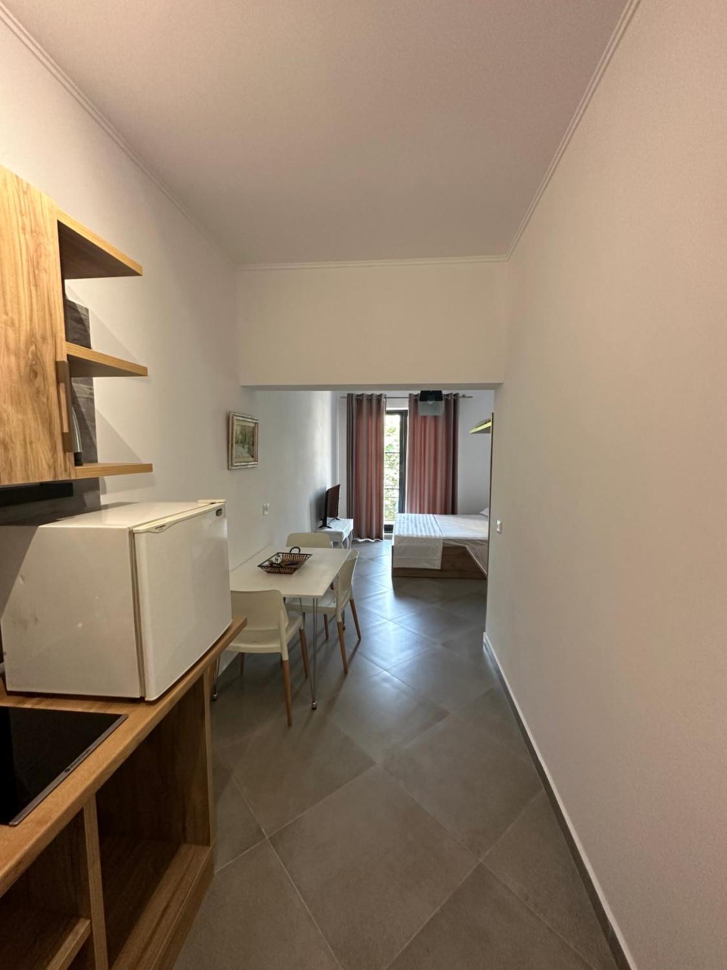 Central Comfort Suites Τίρανα Εξωτερικό φωτογραφία