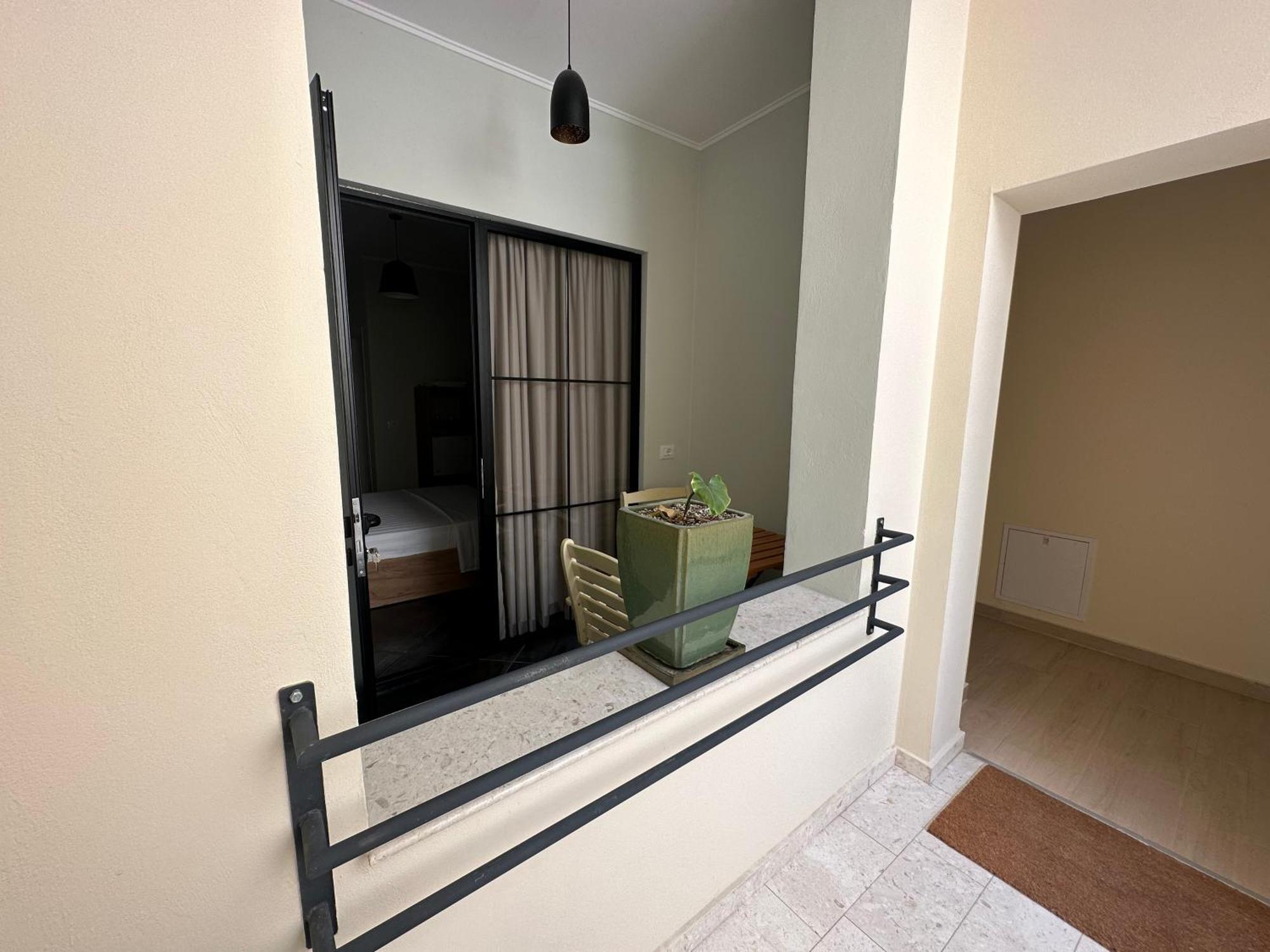 Central Comfort Suites Τίρανα Εξωτερικό φωτογραφία