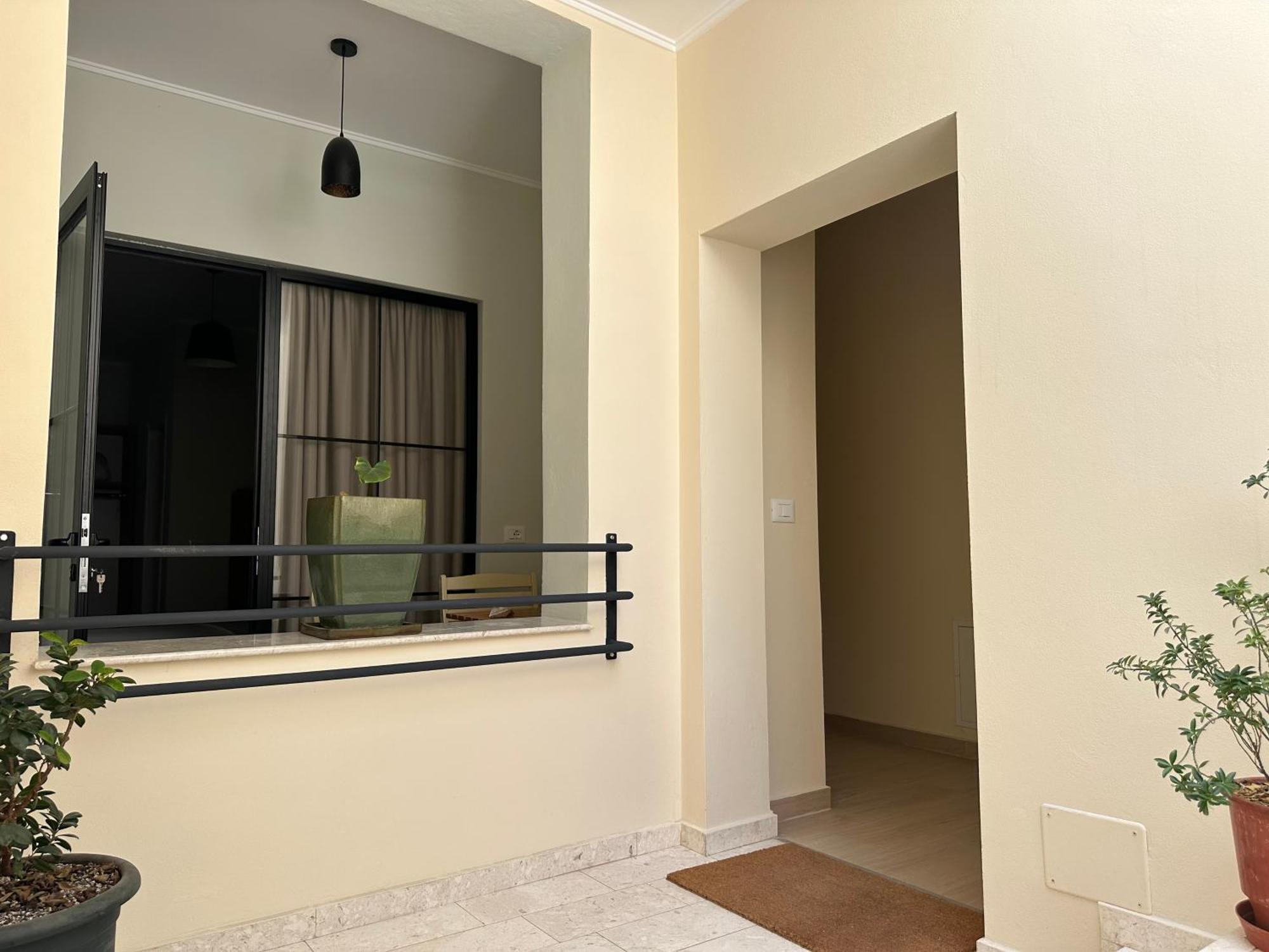 Central Comfort Suites Τίρανα Εξωτερικό φωτογραφία