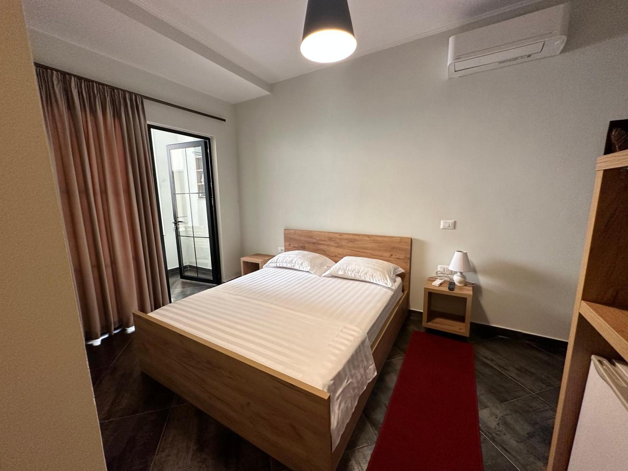 Central Comfort Suites Τίρανα Εξωτερικό φωτογραφία