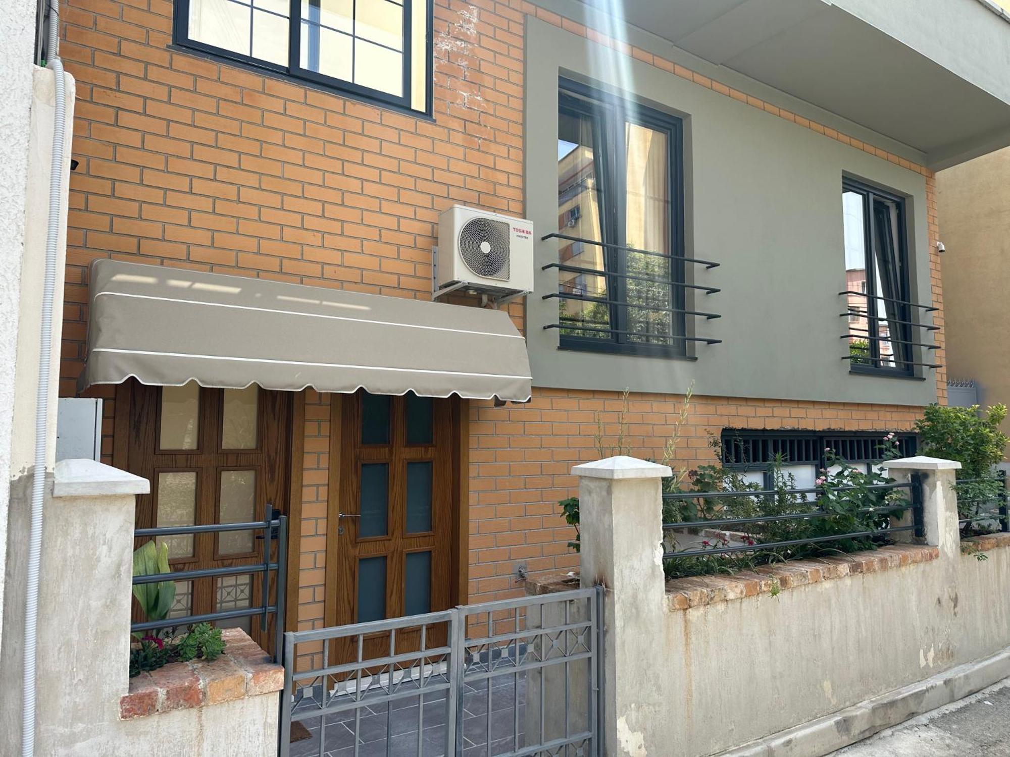 Central Comfort Suites Τίρανα Εξωτερικό φωτογραφία
