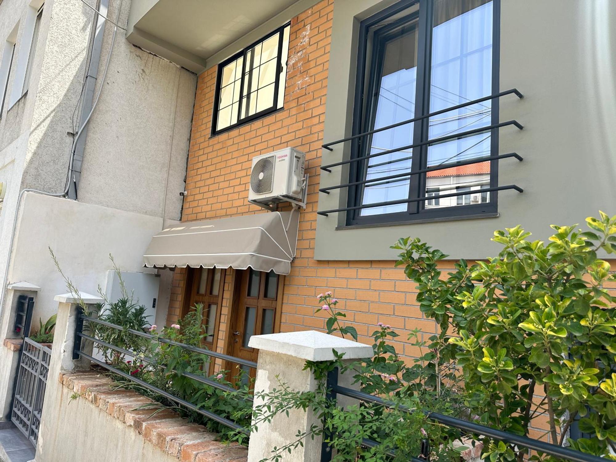 Central Comfort Suites Τίρανα Εξωτερικό φωτογραφία