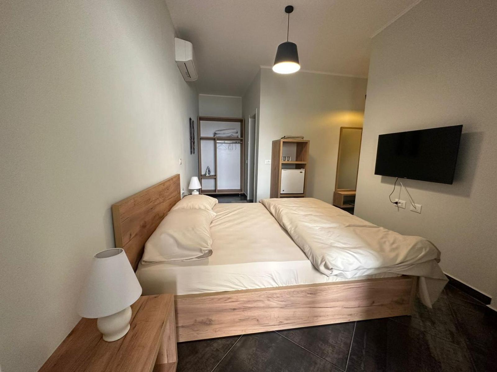 Central Comfort Suites Τίρανα Εξωτερικό φωτογραφία